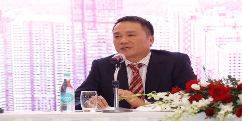 CEO Hồ Hùng Anh